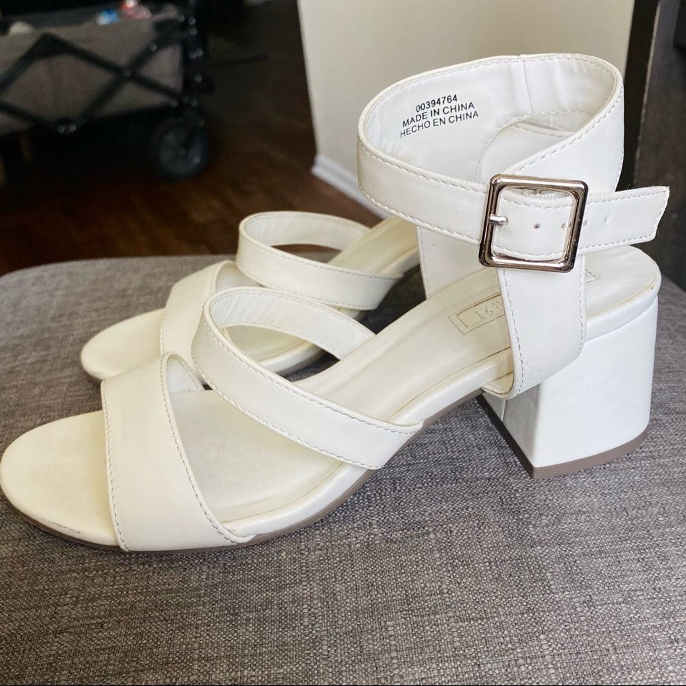 Forever 21 White Chunky Heel Sandals
